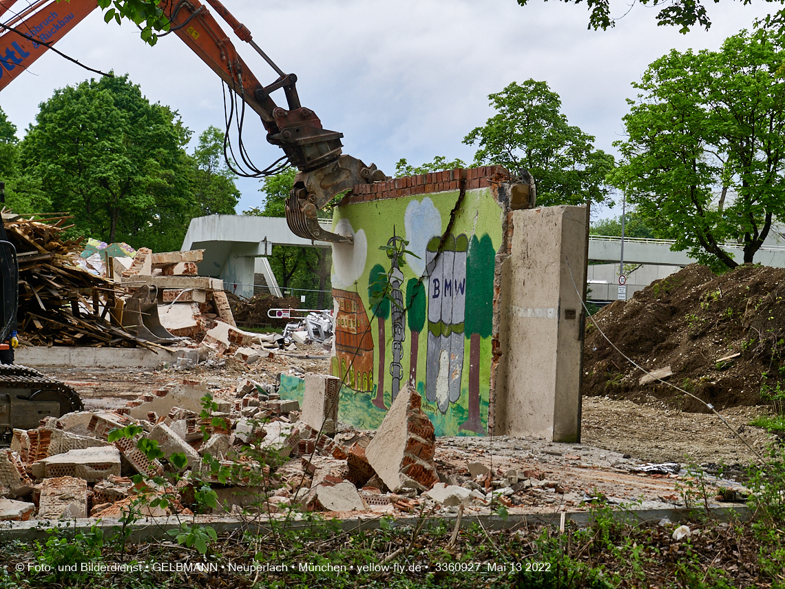 13.05.2022 - Baustelle am Haus für Kinder in Neuperlach